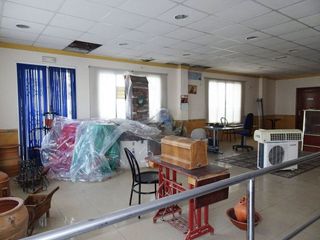 Local comercial en venta en Marchena