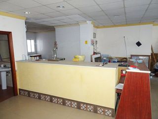 Local comercial en venta en Marchena