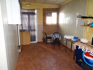 Local comercial en venta en Marchena