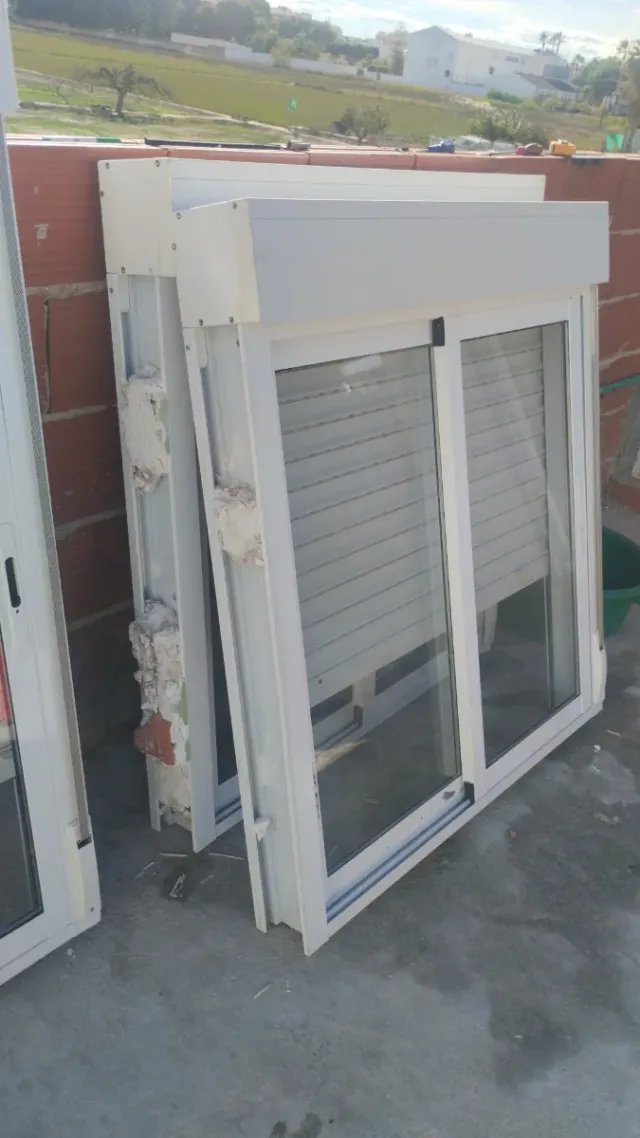 2 Ventanas Climalit con persiana