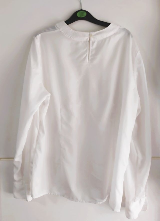 Blusa blanca LASSERRE