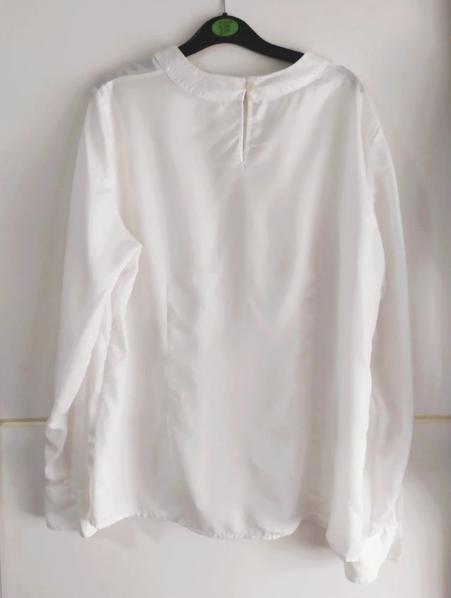 Blusa blanca LASSERRE