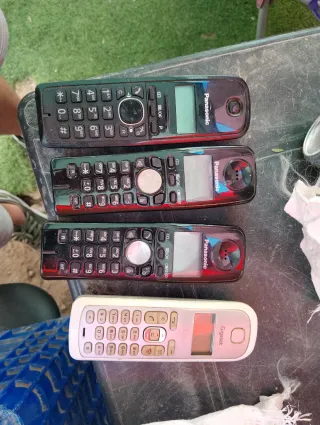 Teléfonos inalámbricos Gigaset y Panasonic