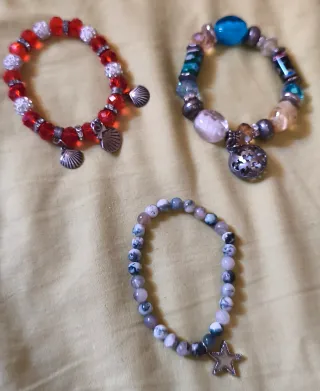 Pulseras