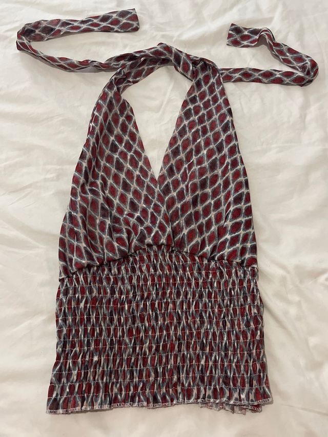 Top brillante estampado rombos