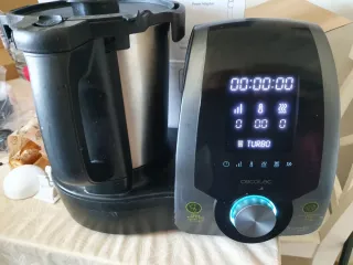 Robot Cecotec Mambo 8590