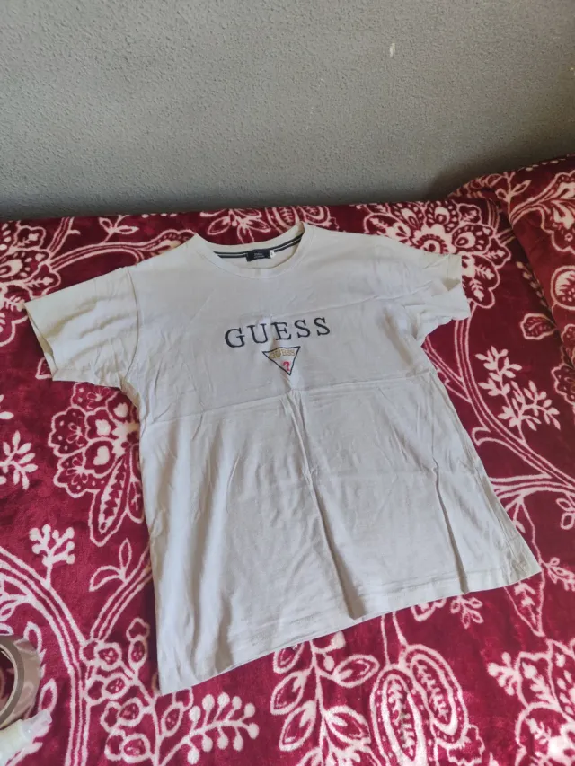 Camiseta Guess 
