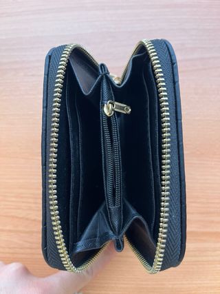 Cartera negra Shein con cremallera