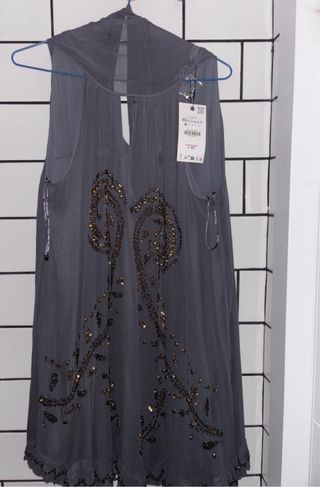 Vestido Zara fiesta detalles dorados XS