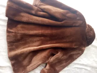 Pelliccia ecologica vintage marrone