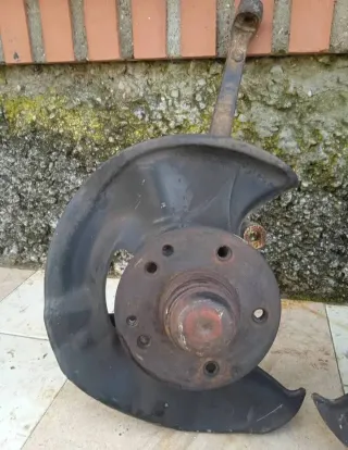 Mangueta Delantera Derecha Mercedes - E - W210.