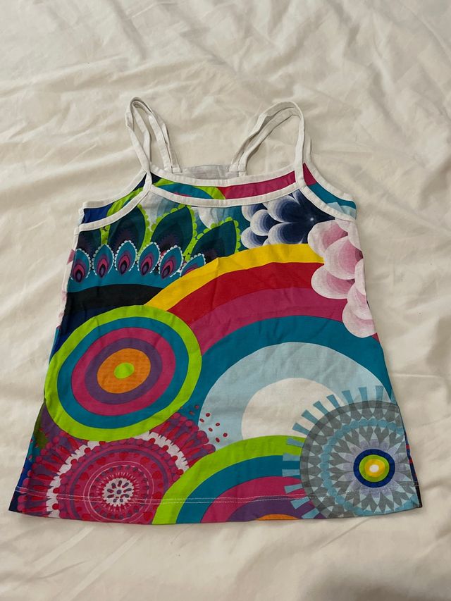 Camiseta Desigual Talla 7/8 Estampado Arcoíris
