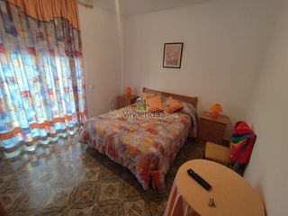 Chalet en venta en Vallirana