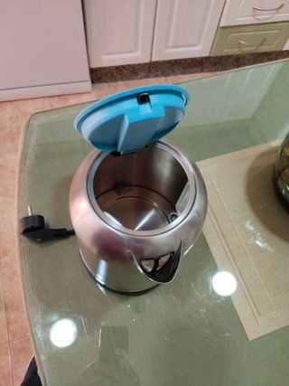 Hervidor de agua Cecotec Thermosense 200