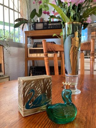 Avon Cisne Real Colonia