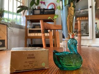 Avon Cisne Real Colonia