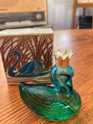 Avon Cisne Real Colonia