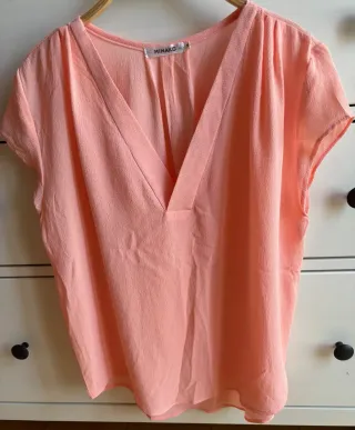 Blusa T. M rosa escote de pico de Minako