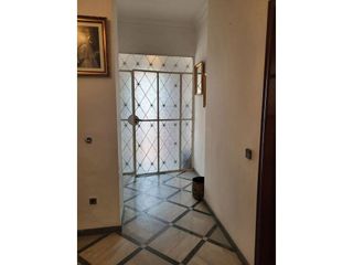 Casa adosada en venta en Gines