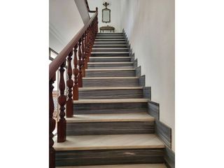 Casa adosada en venta en Gines