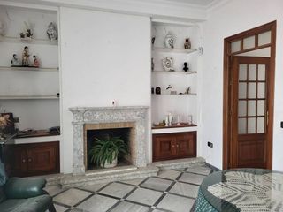 Casa adosada en venta en Gines