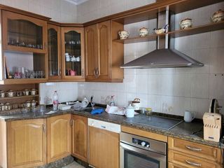 Casa adosada en venta en Gines