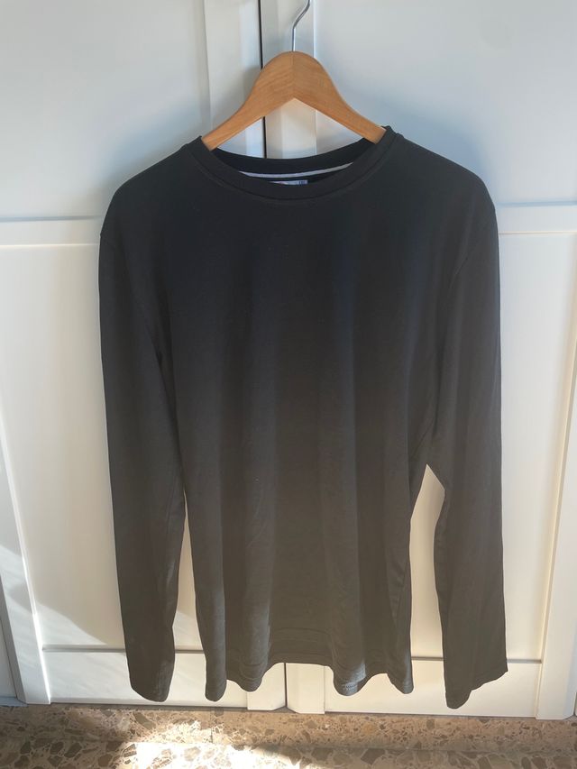 Camiseta manga larga chico negra