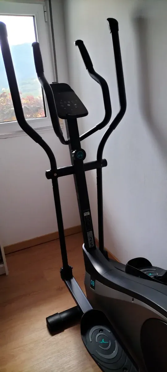 Bicicleta Elíptica Gris y Negra