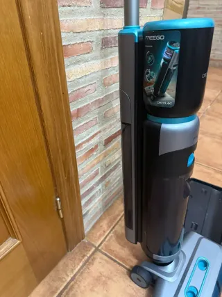 Aspiradora Fregona Cecotec FreeGO