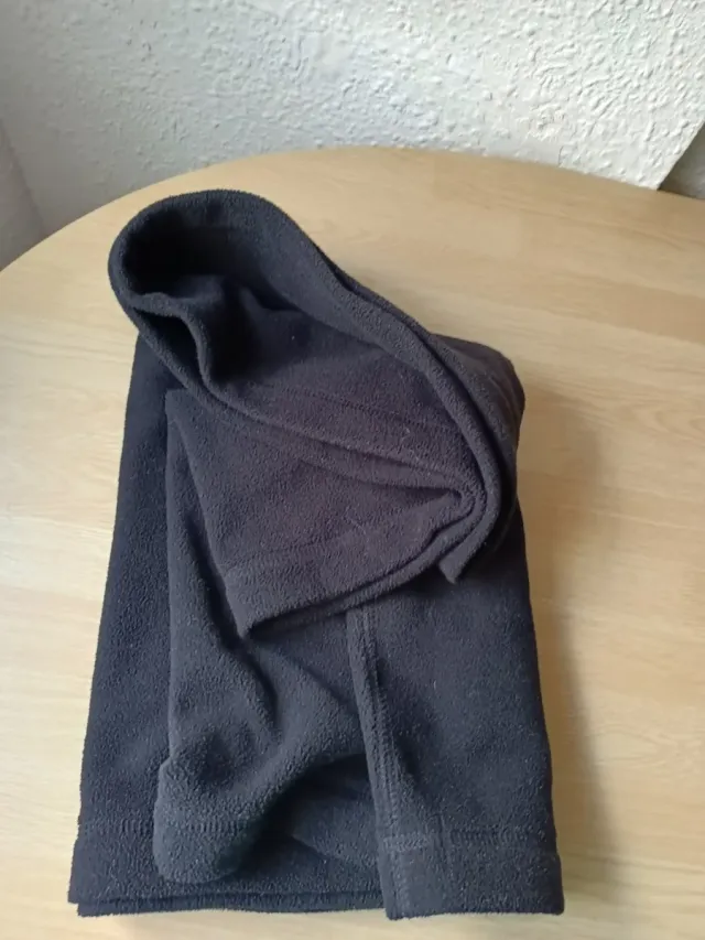 Bufanda cerrada microfibra negra