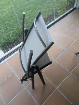 Mesa extensible aluminio/cristal + 6 sillas