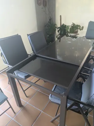 Mesa extensible aluminio/cristal + 6 sillas