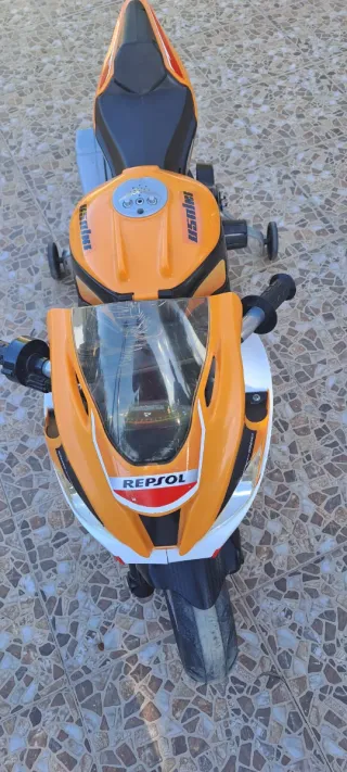 Moto a batería Repsol