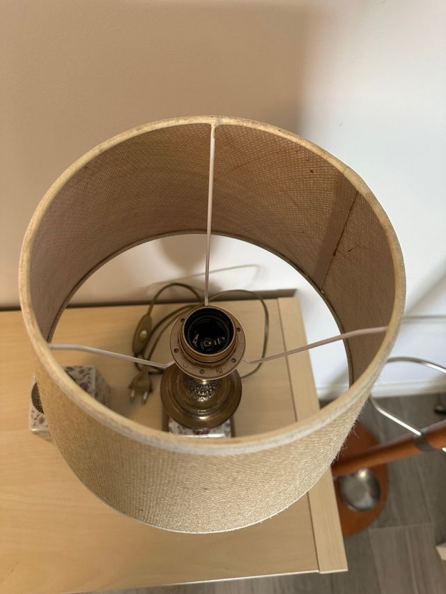 Lámpara Manises Vintage + Botella (Juego Tocador)