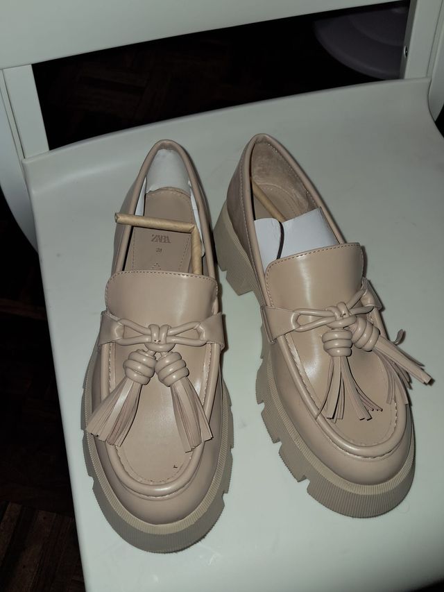 Zapatos de Zara