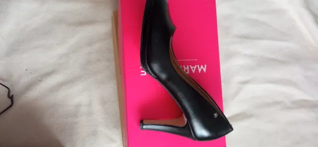 Zapatos de tacón negros MARIA MARE