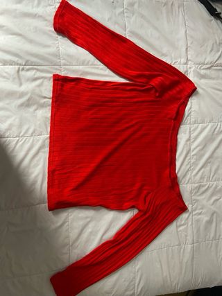 Camiseta roja manga larga talla L