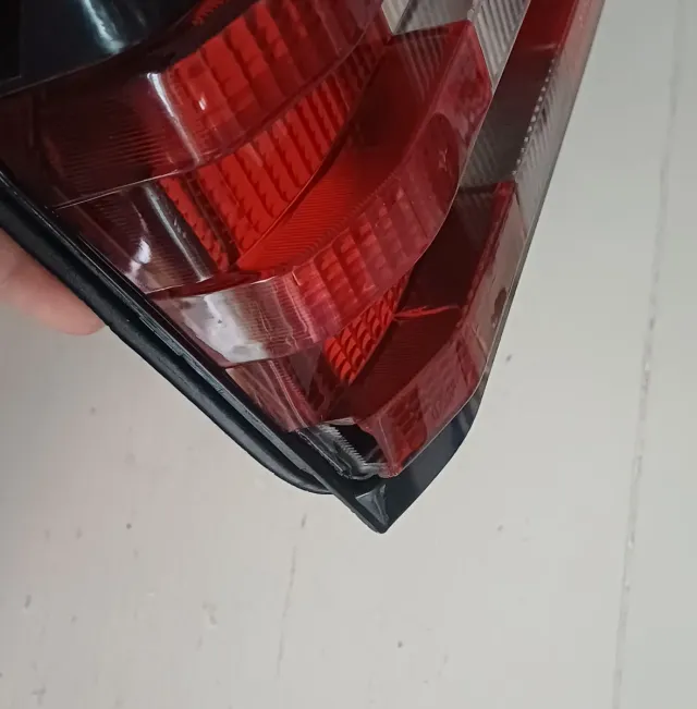 Mercedes W123 Pilot/Tulipa