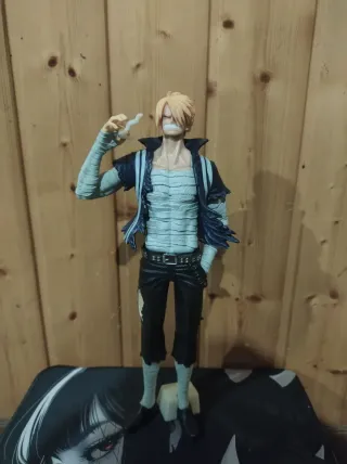 Lotto figure anime (bootleg)