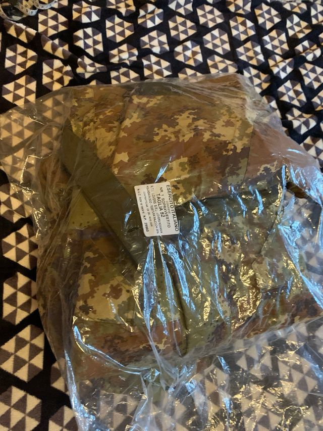 Completo Gore-Tex giaccone, maglia e pantaloni