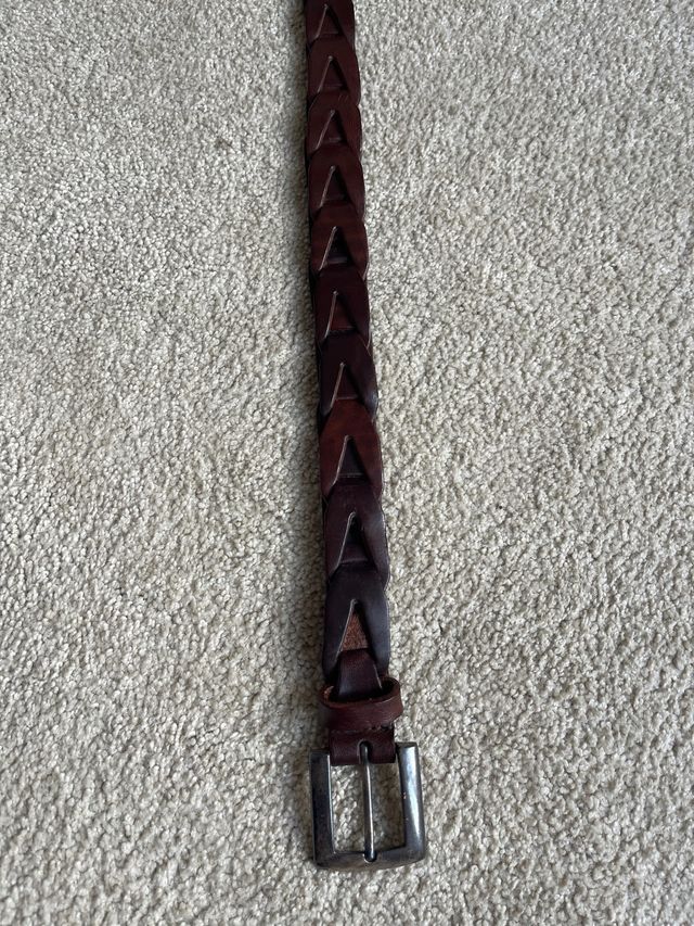 Cinturón de piel trenzado