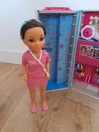 Nancy Mi Maletín de Peinados