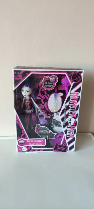 Monster High Spectra Vondergeist Muñeca