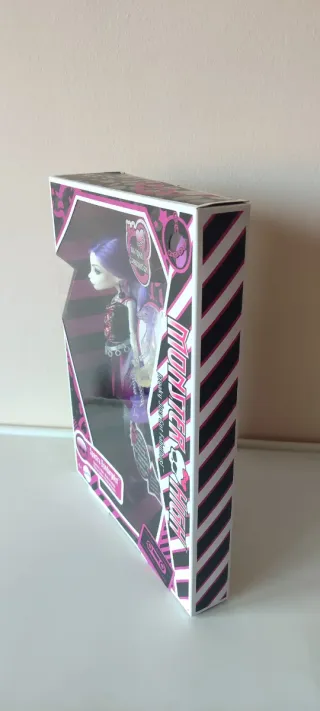 Monster High Spectra Vondergeist Muñeca