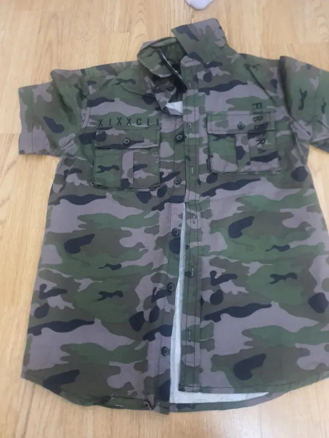 Camisa Firetrap Camuflaje Talla 11-12 Años