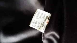 Abrigo de piel negro