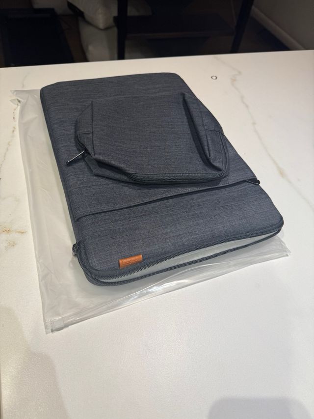 Funda portátil 14 con estuche extra