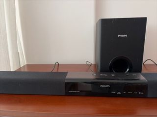 Barra Sonido y Subwoofer Philips Negro