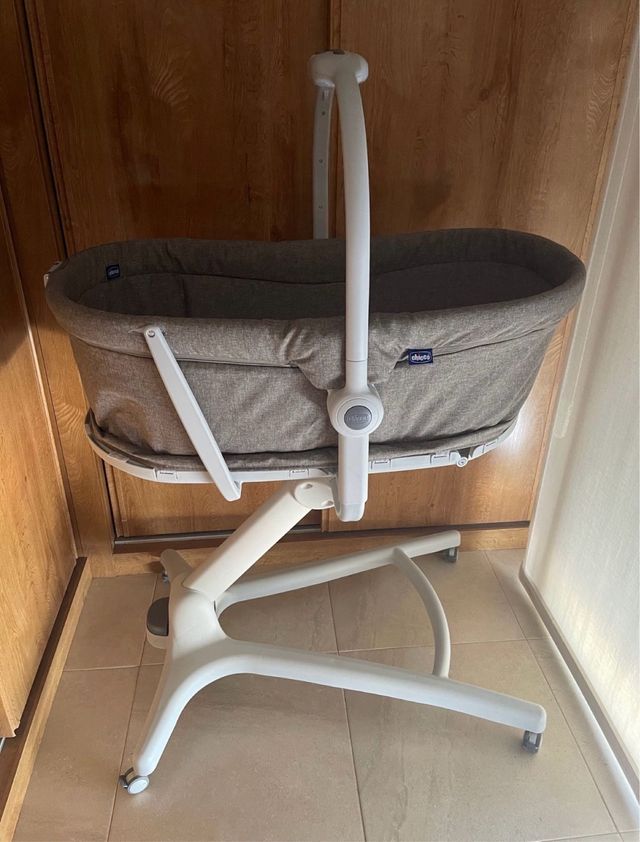 Minicuna y trona Chicco Baby Hug 4 en 1