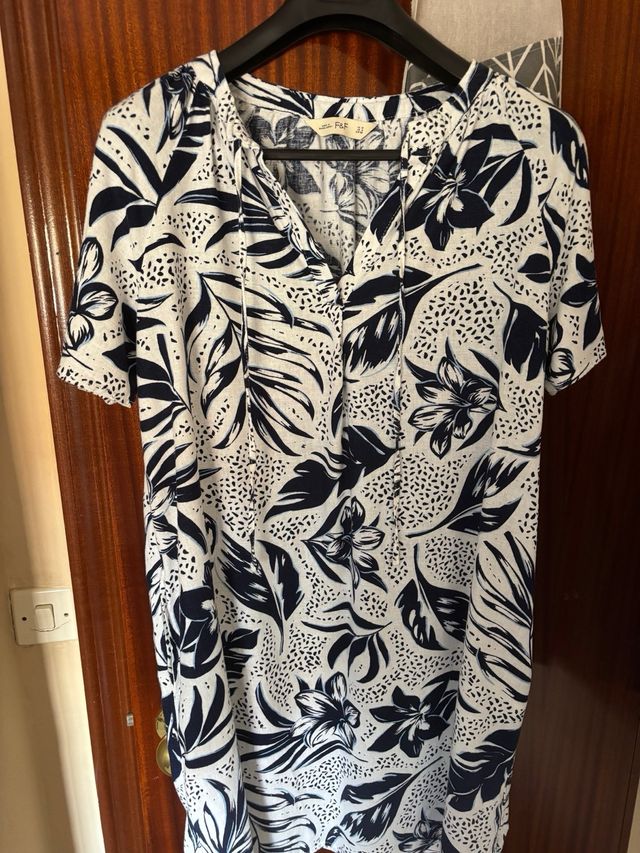 Vestido F&F Talla 38 Estampado Floral